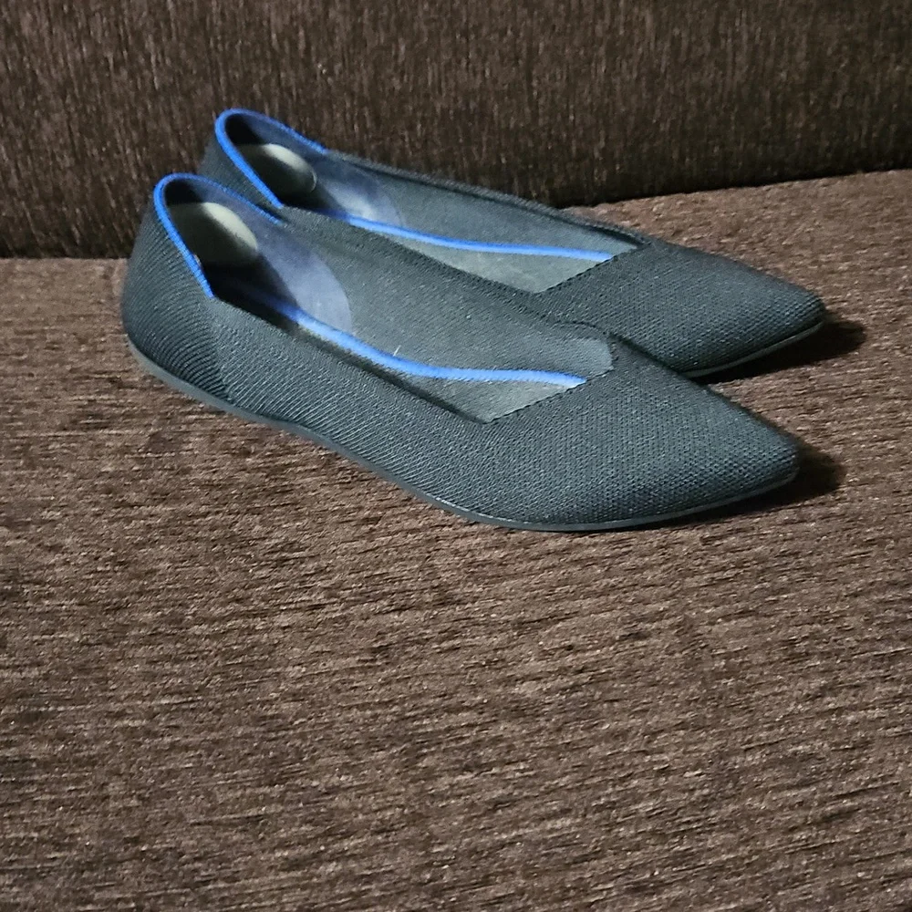 Rothy's The Point 8.5 - Picture 4 of 8